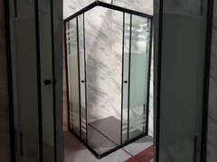 Des douches carrées personnalisables avec du verre d'impression glacée pour les modèles modernes